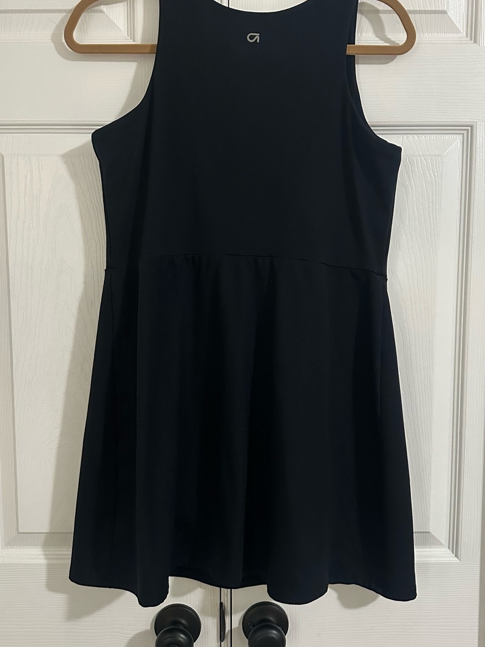GAP Black Athletic Sleeveless Fit-and-Flare Dress - Picture 4 of 4